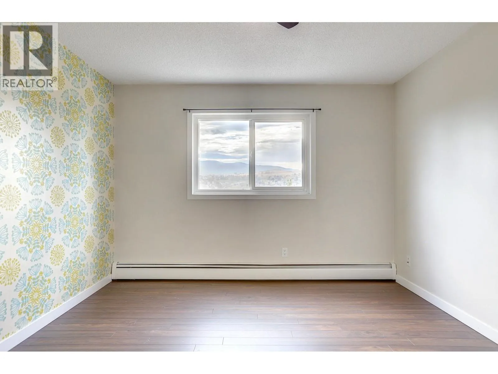 3901 32 Avenue Unit# 209