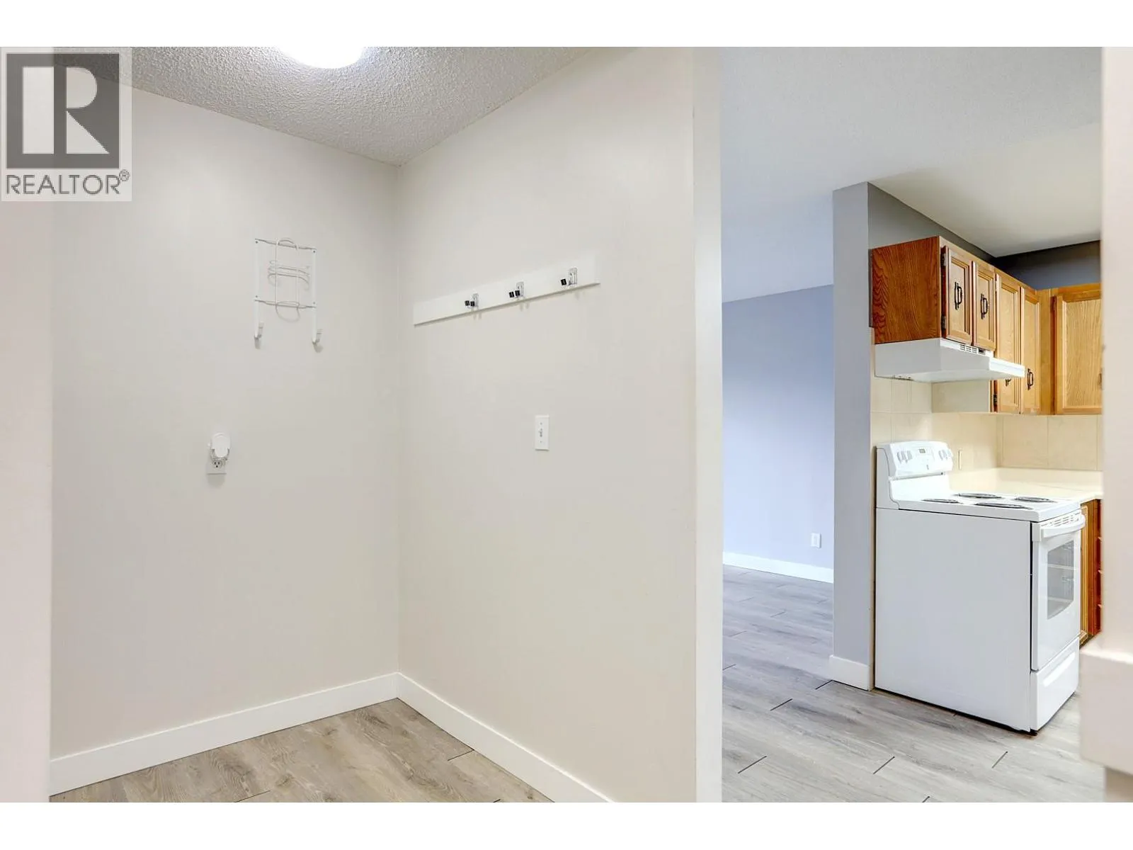 3901 32 Avenue Unit# 209