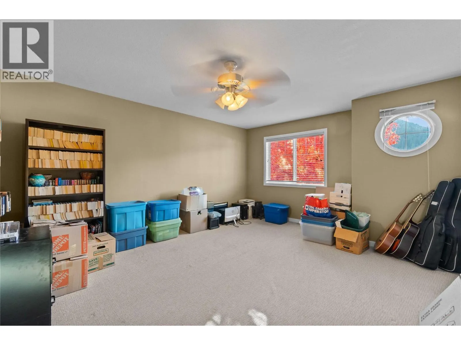 222 Martin Street Unit# 124