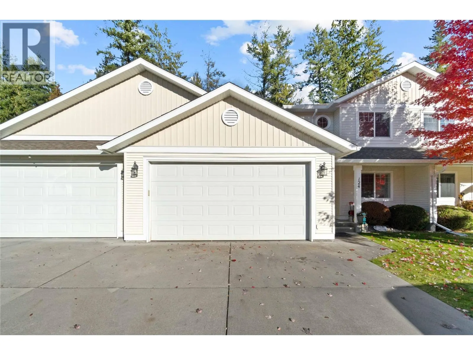 222 Martin Street Unit# 124