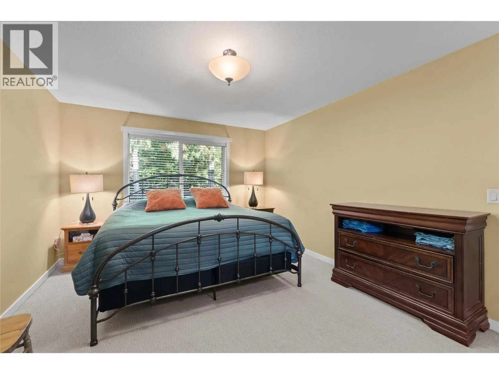 222 Martin Street Unit# 124