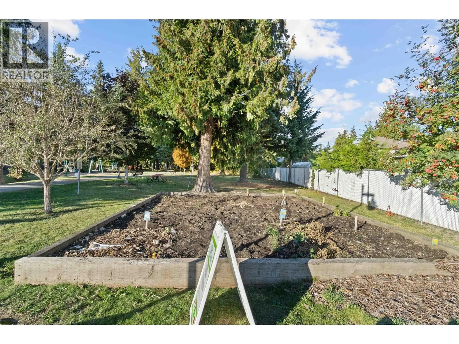 222 Martin Street Unit# 124