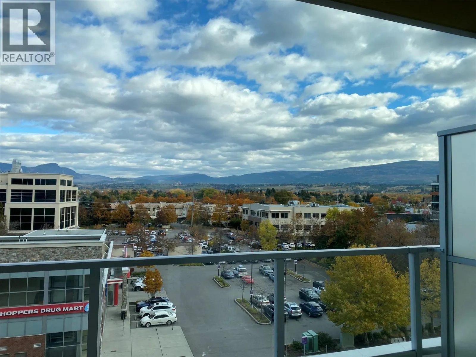 3340 Lakeshore Road Unit# 519