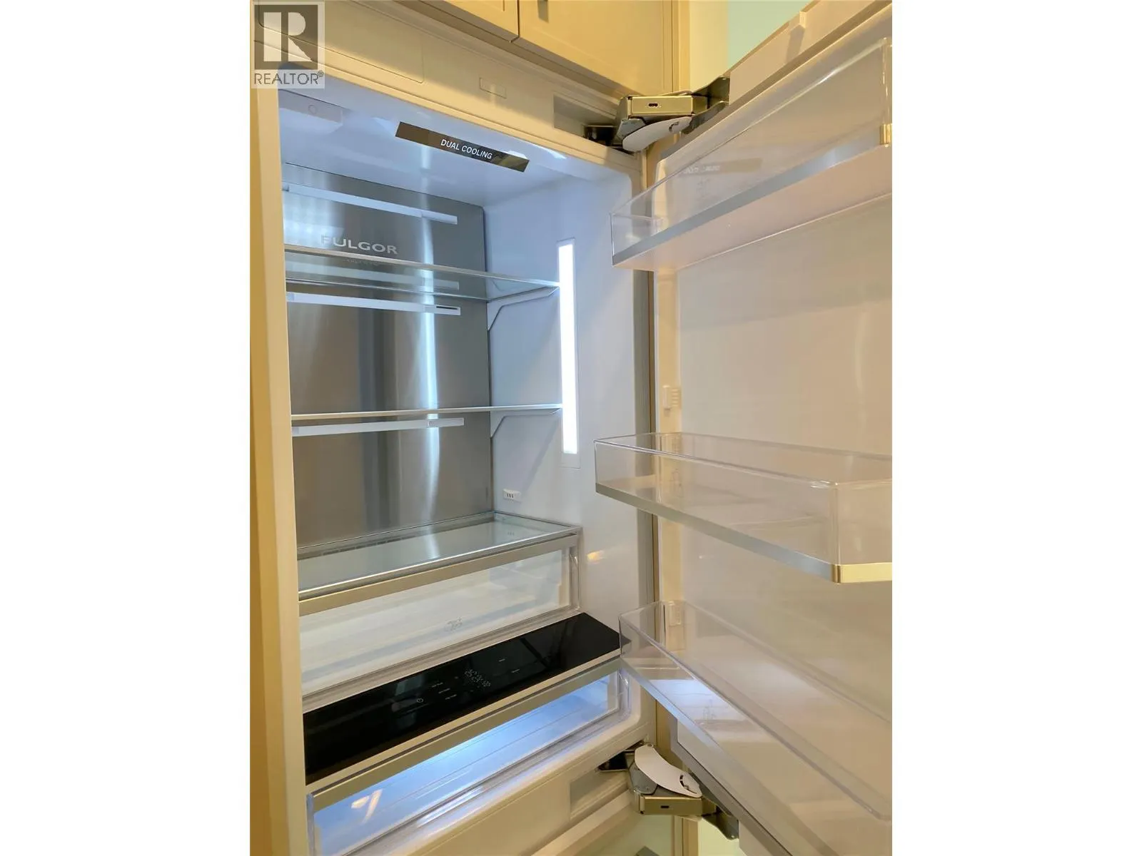 3340 Lakeshore Road Unit# 519