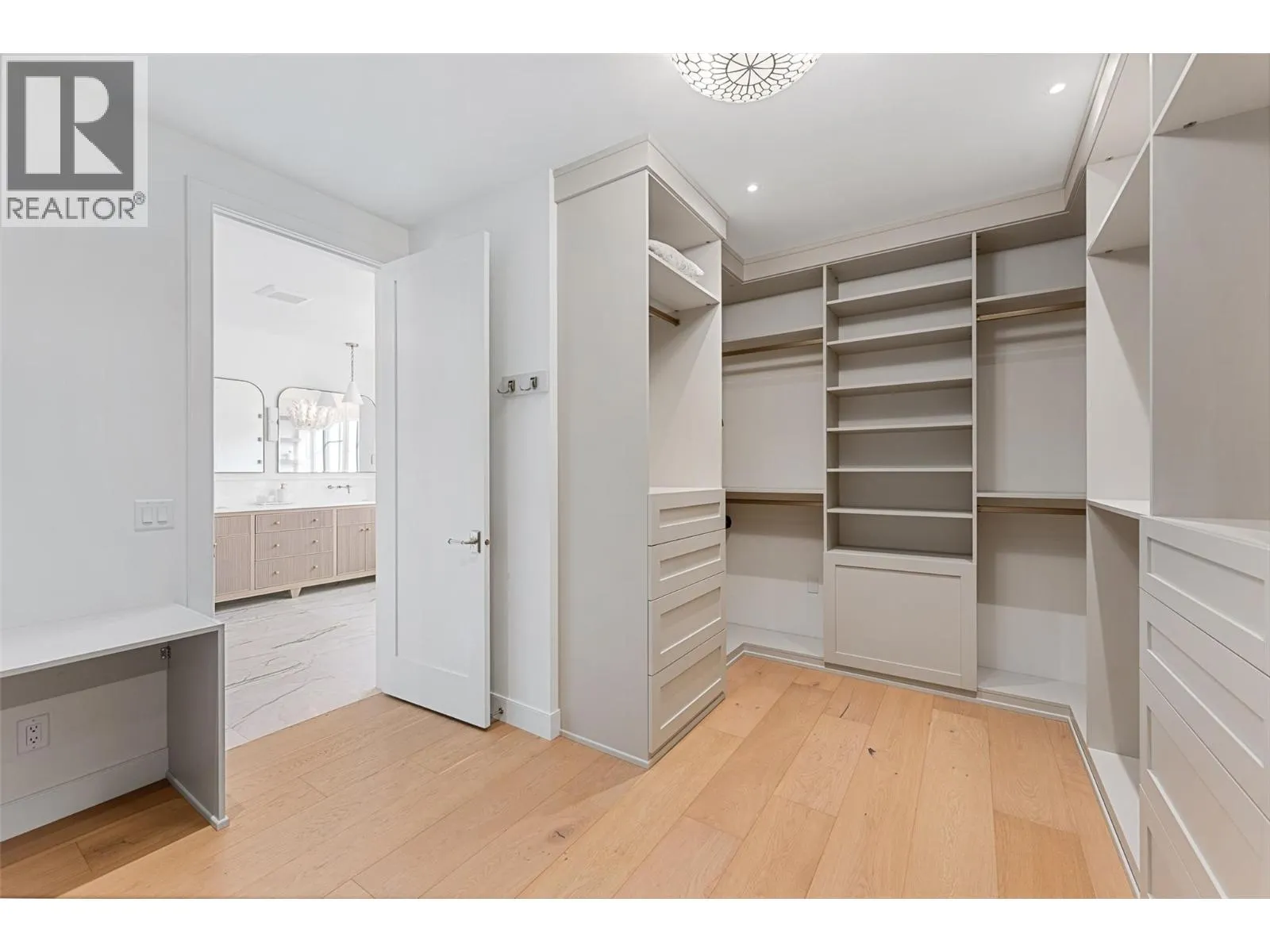 3672 Green Bay Landing