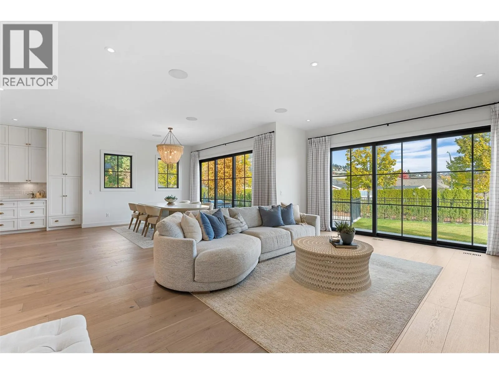 3672 Green Bay Landing