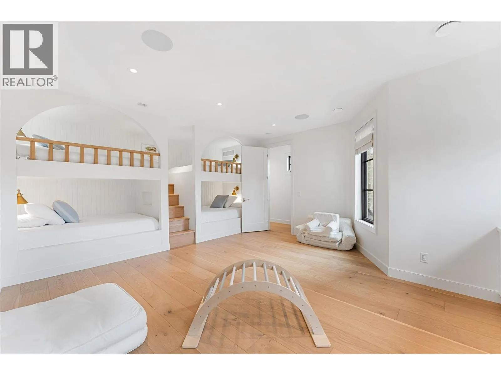 3672 Green Bay Landing