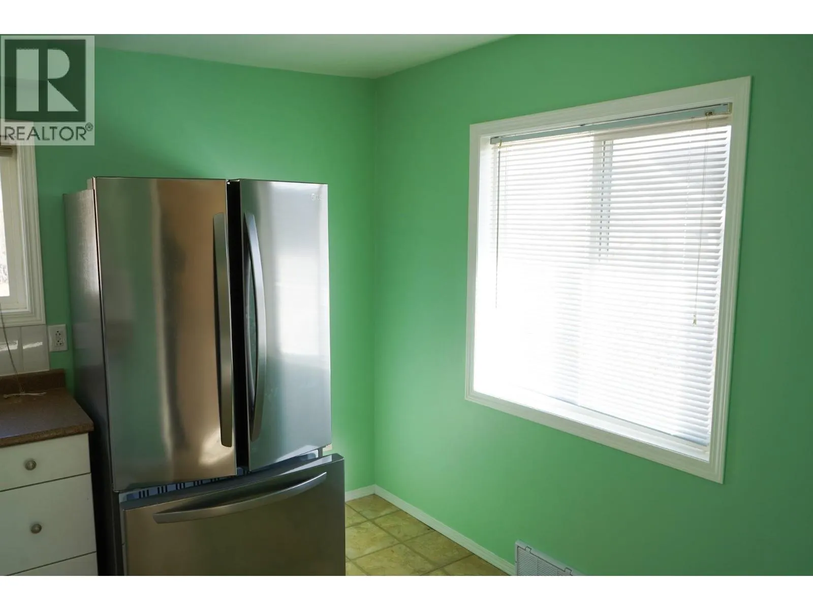 409 LEBOURDAIS Avenue