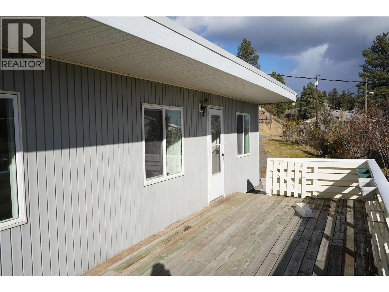 409 LEBOURDAIS Avenue