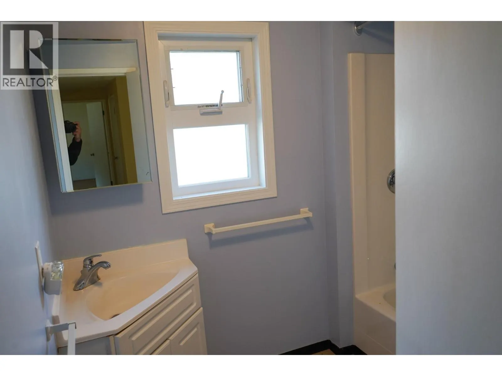 409 LEBOURDAIS Avenue