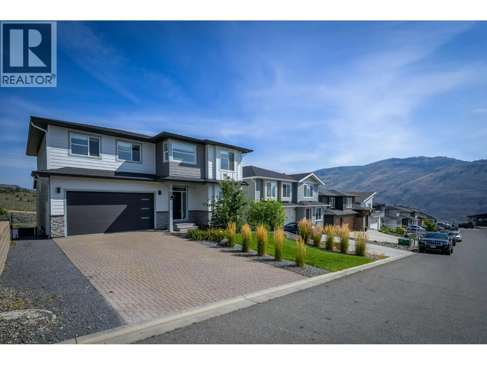 2273 Saddleback Drive