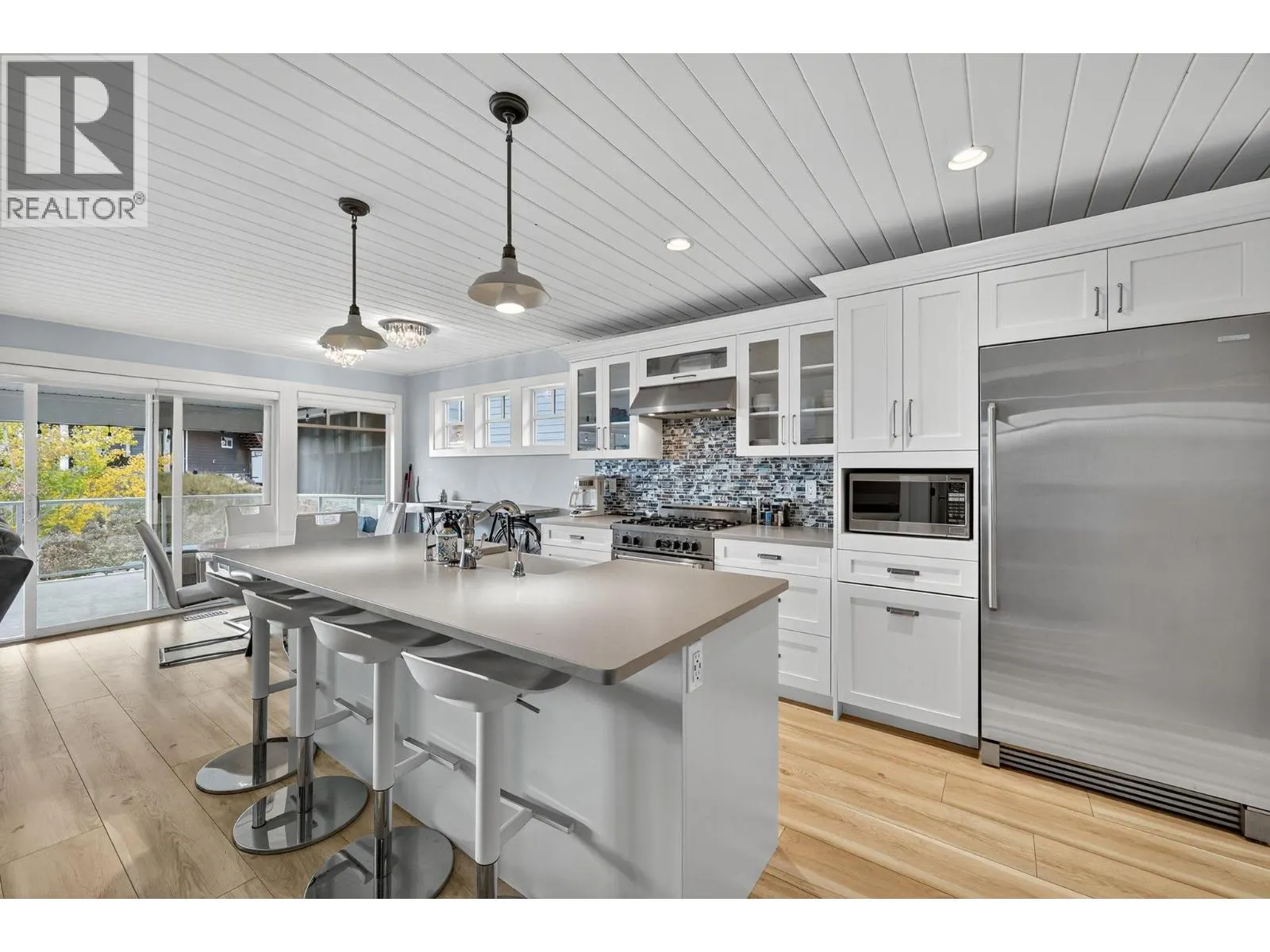 6732 LaPalma Loop Unit# 213