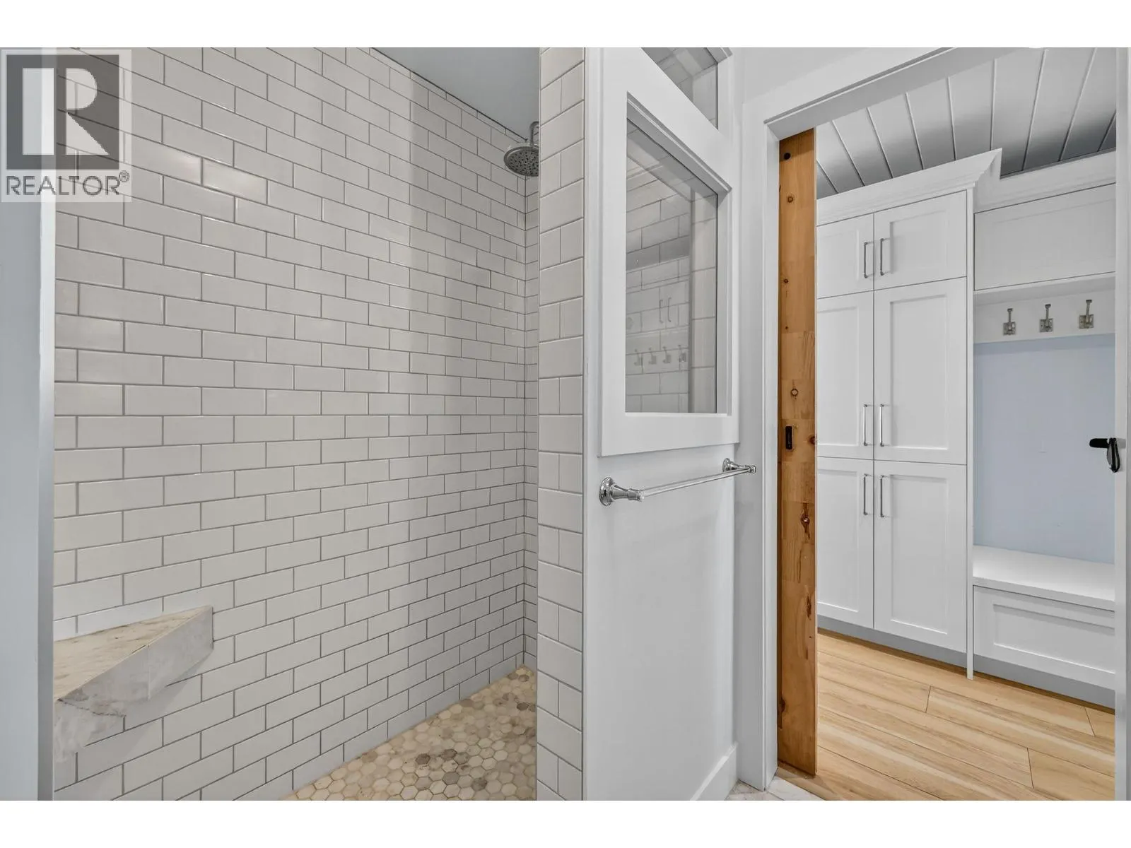 6732 LaPalma Loop Unit# 213