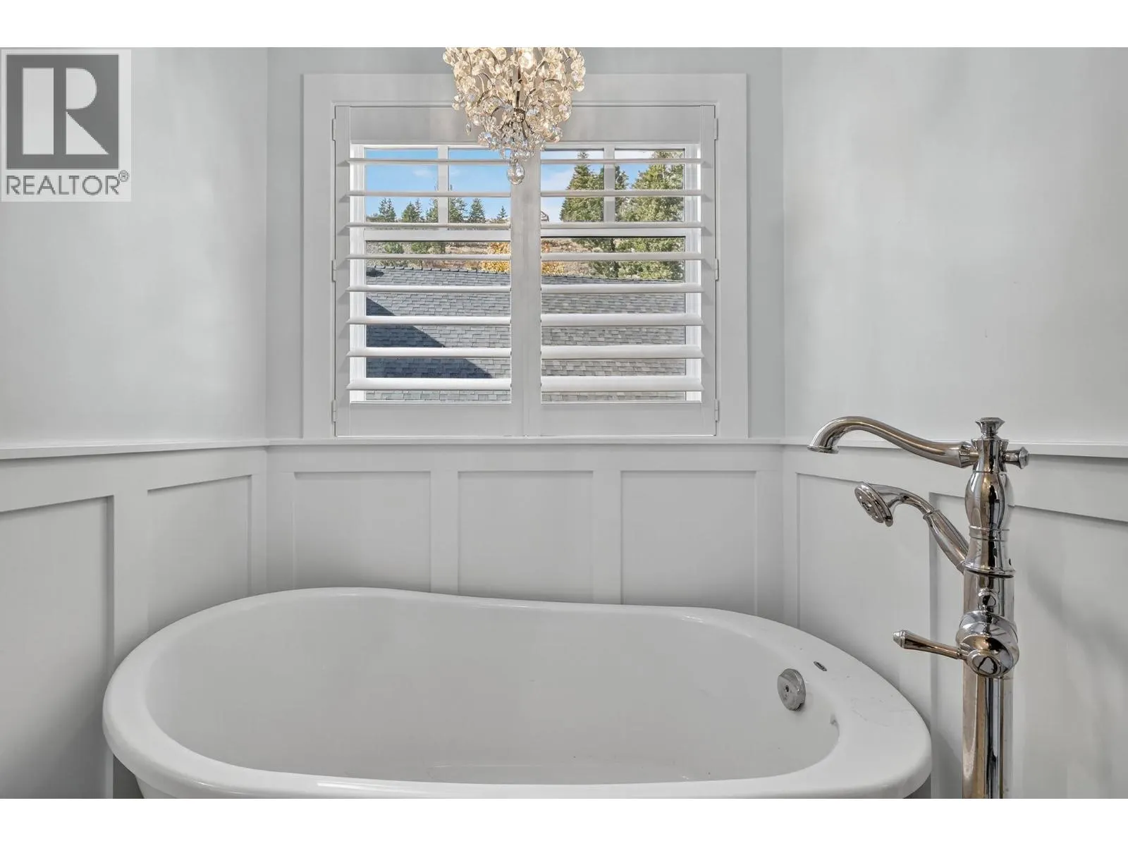 6732 LaPalma Loop Unit# 213