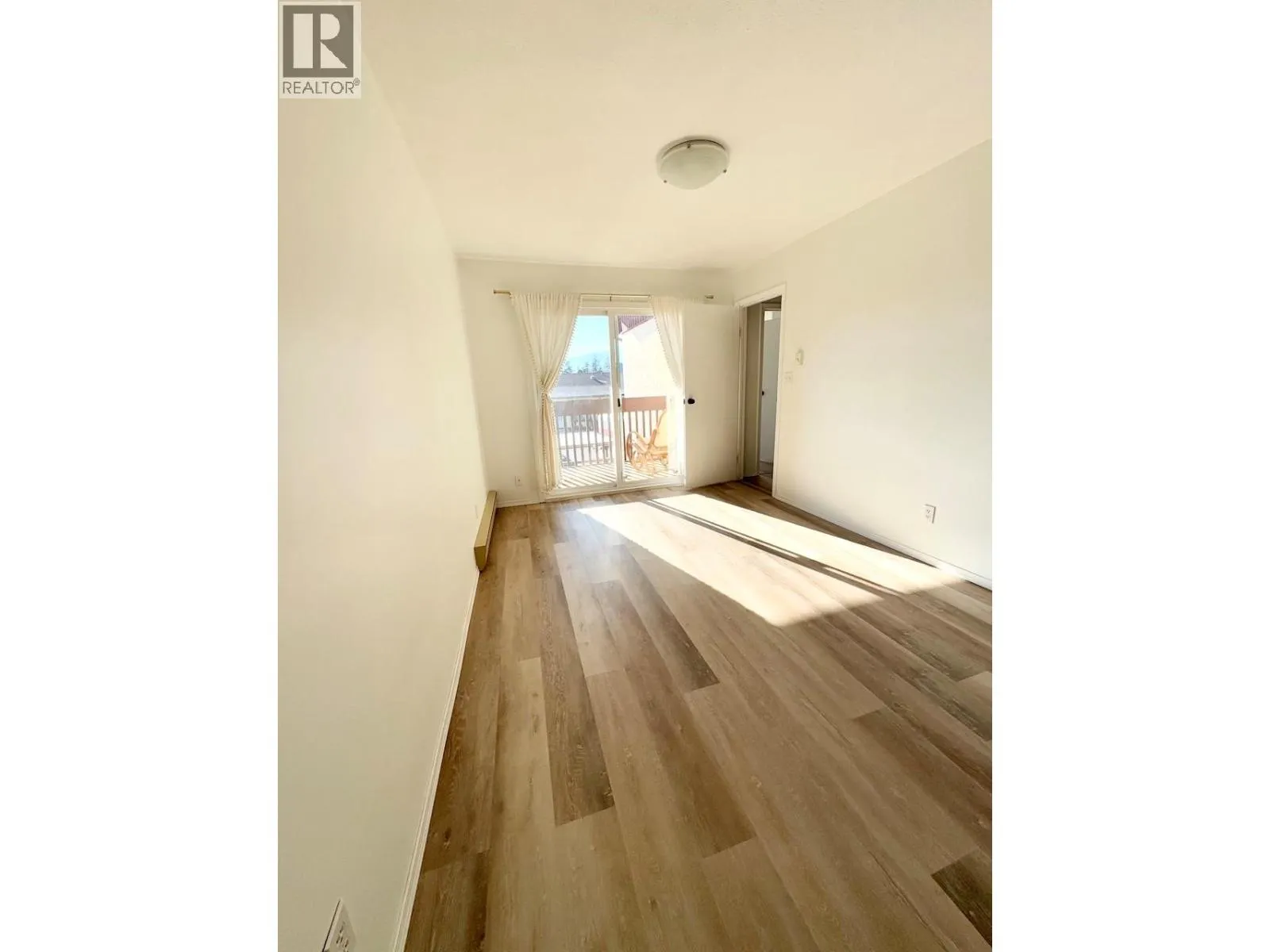 5877 MAIN Street Unit# 9