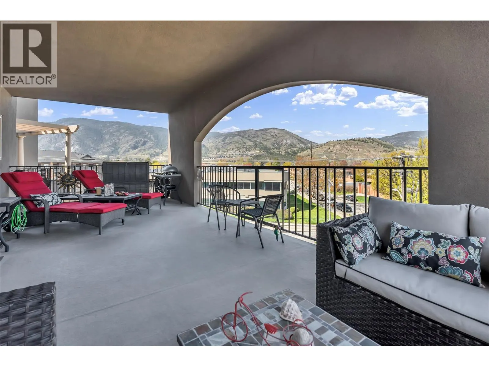 250 Waterford Avenue Unit# 302