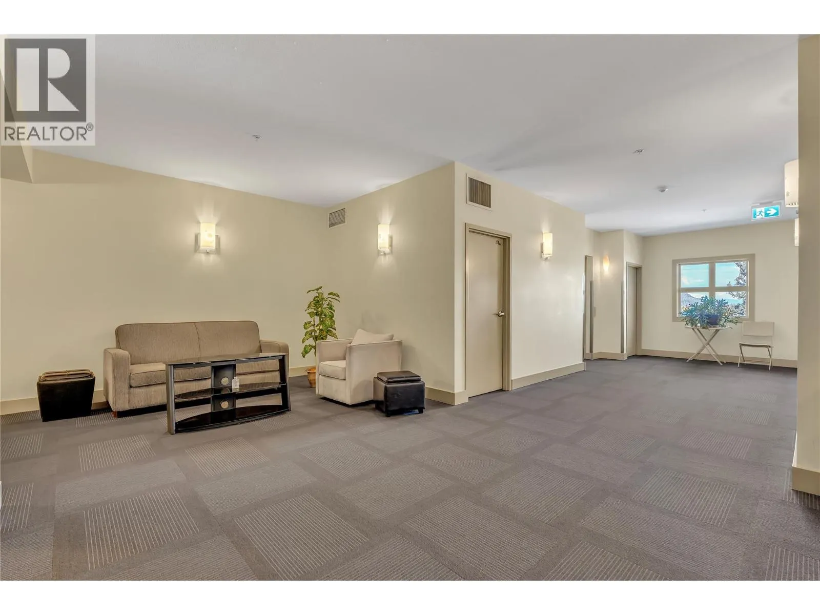 250 Waterford Avenue Unit# 302