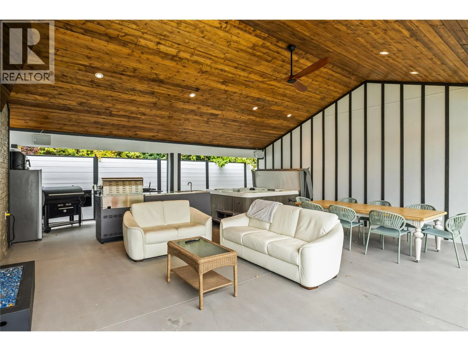 2336 Shannon Woods Drive