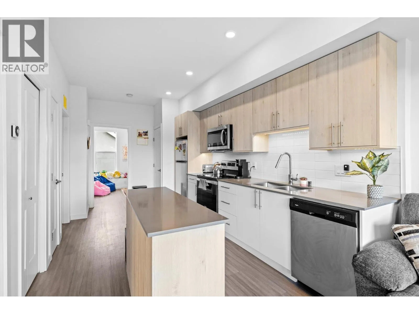 685 Boynton Place Unit# 61