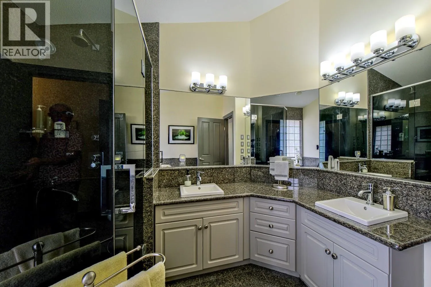 4008 Gallaghers Terrace