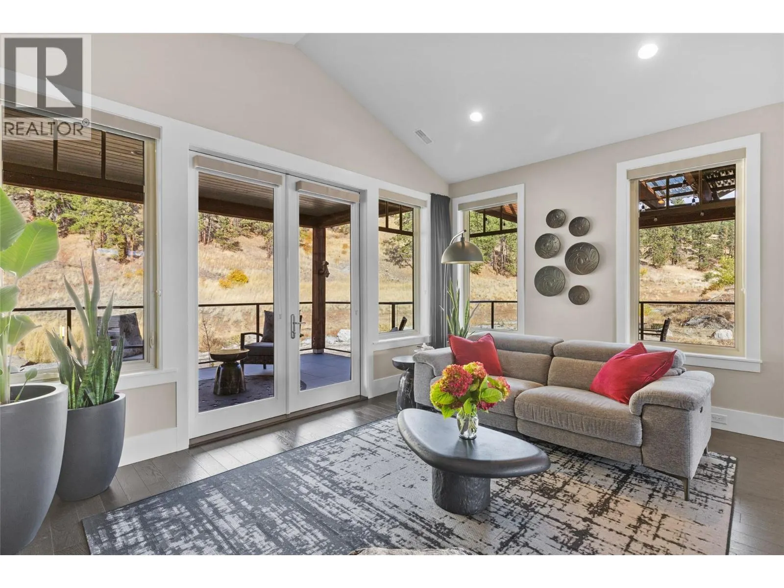 4000 Redstone Crescent Unit# 221