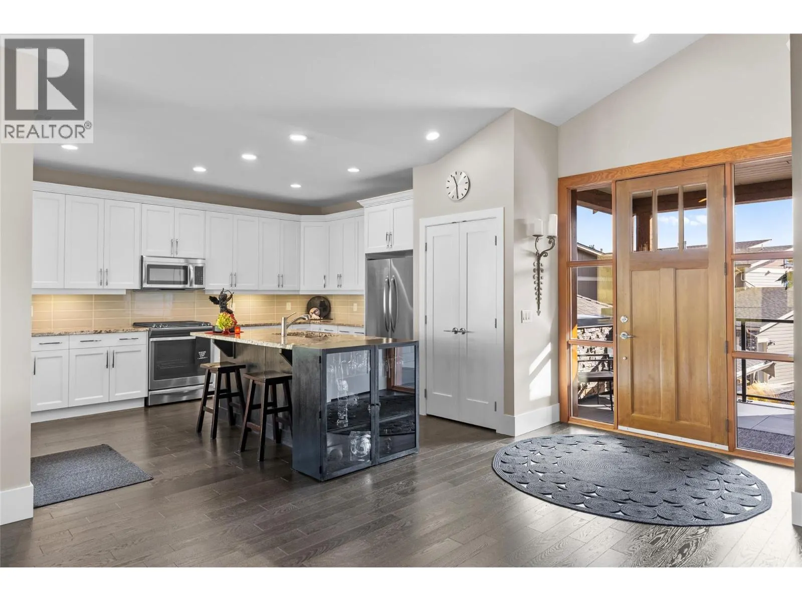 4000 Redstone Crescent Unit# 221