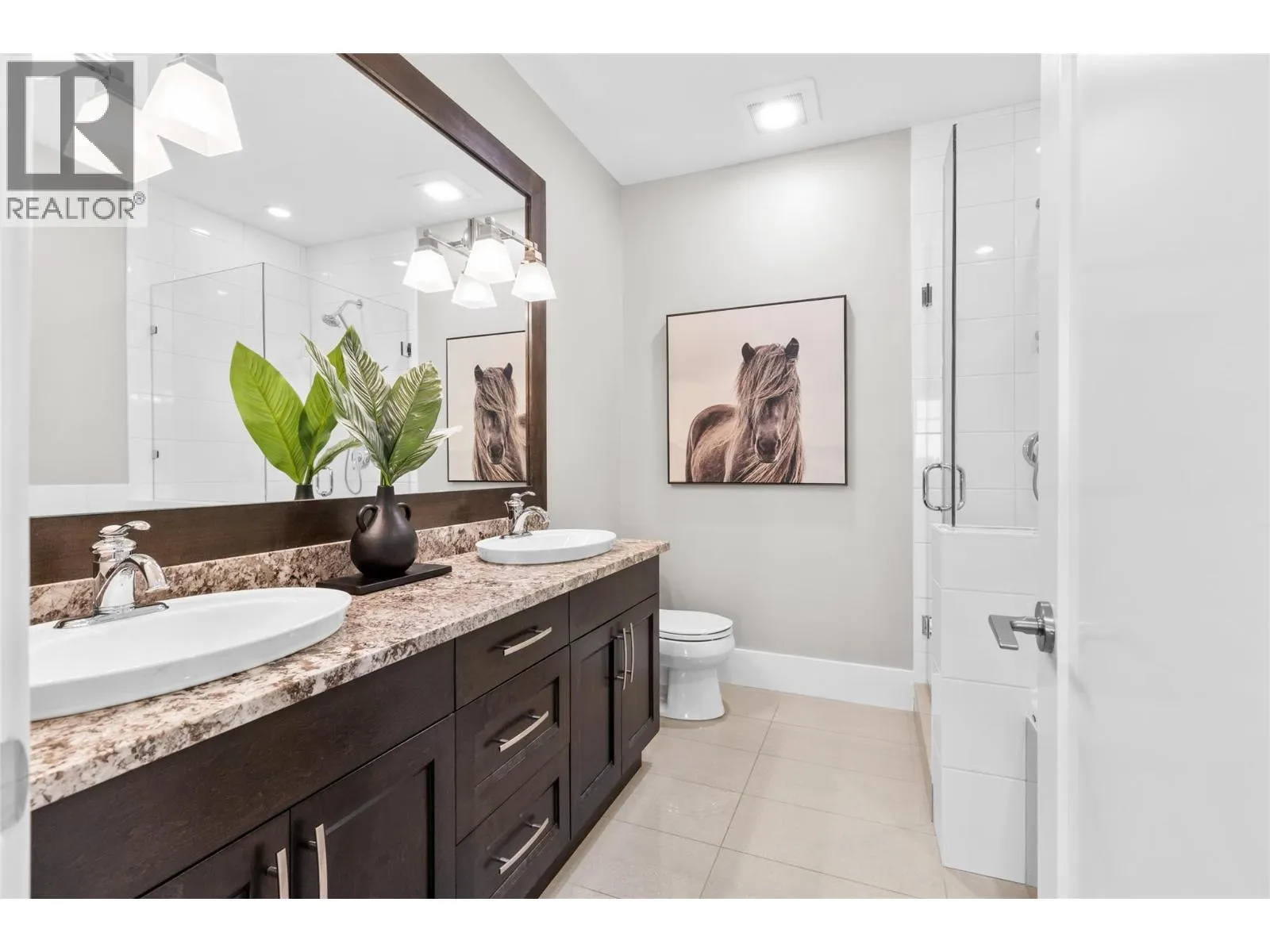 4000 Redstone Crescent Unit# 221