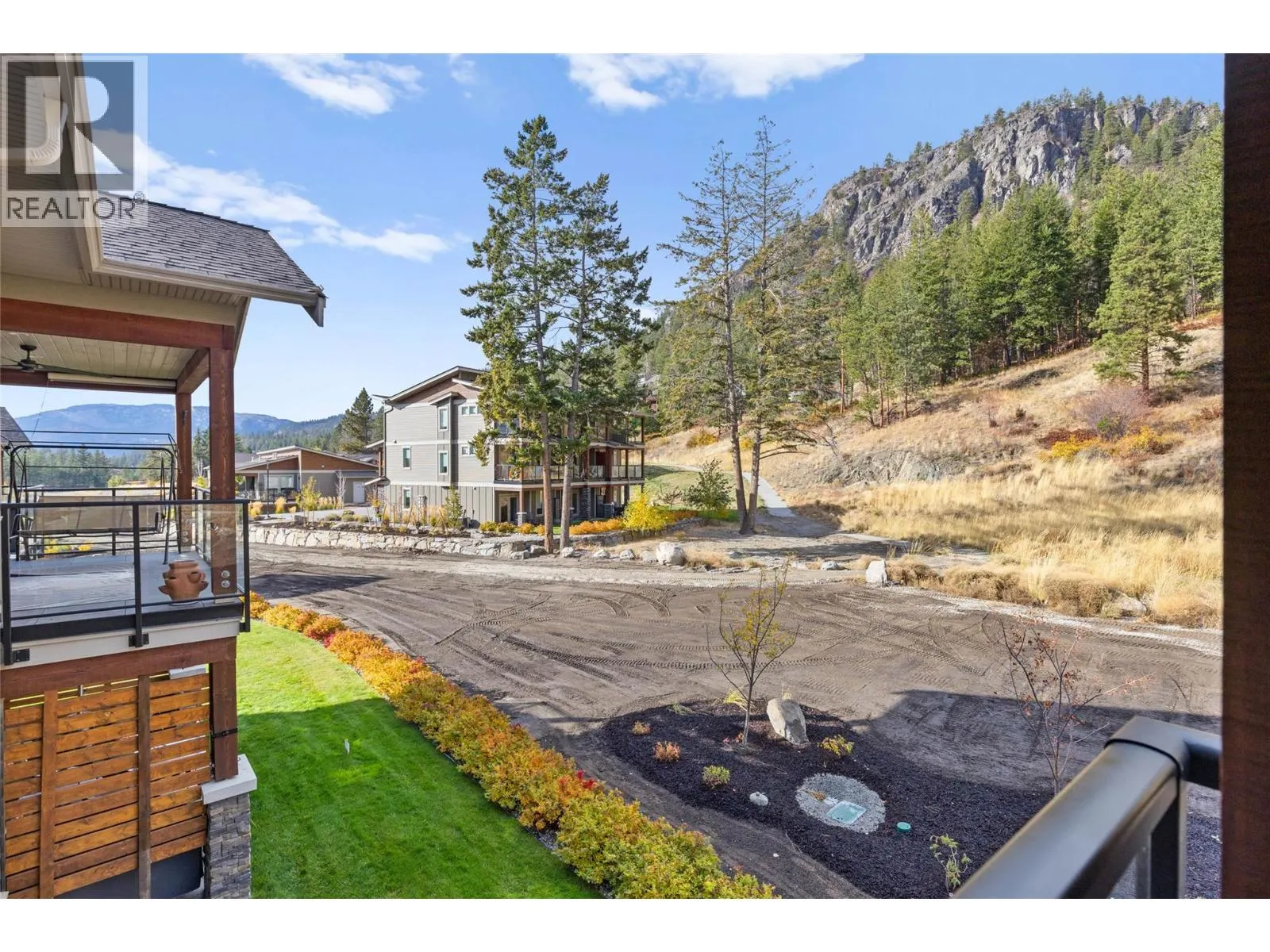 4000 Redstone Crescent Unit# 221