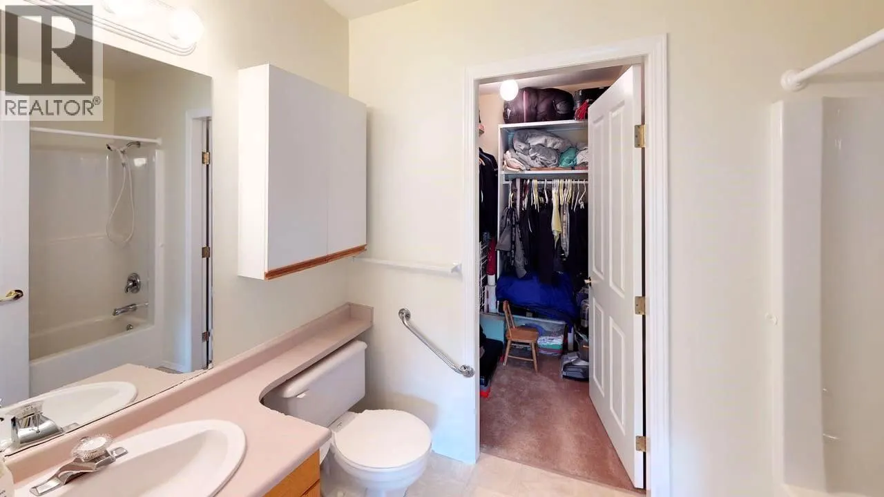 2210 Columbia Avenue Unit# 59