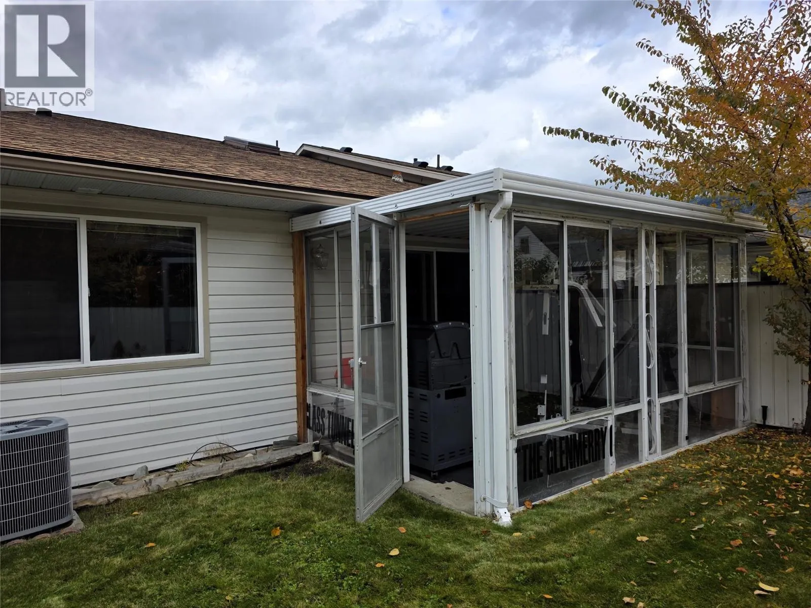 2210 Columbia Avenue Unit# 59