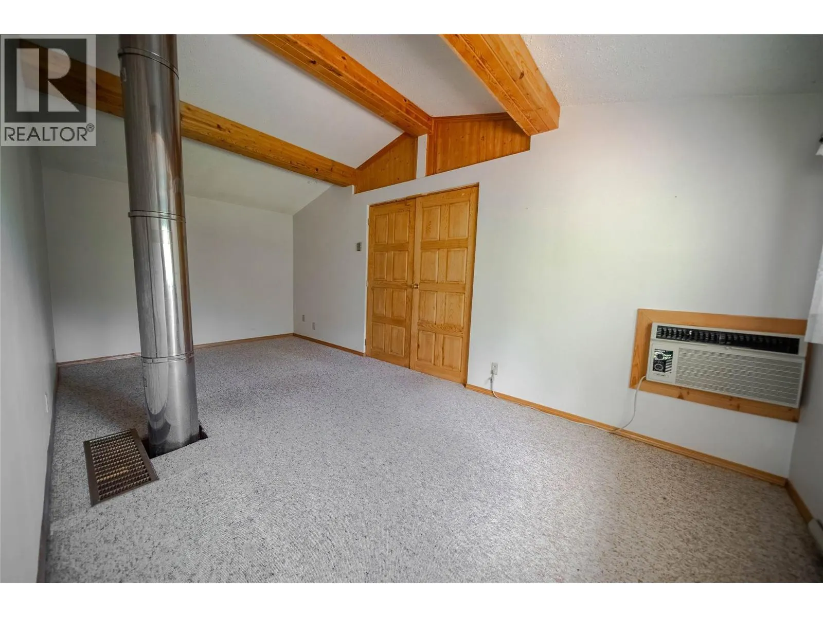 7825 Jaffray Baynes Lake Road Road