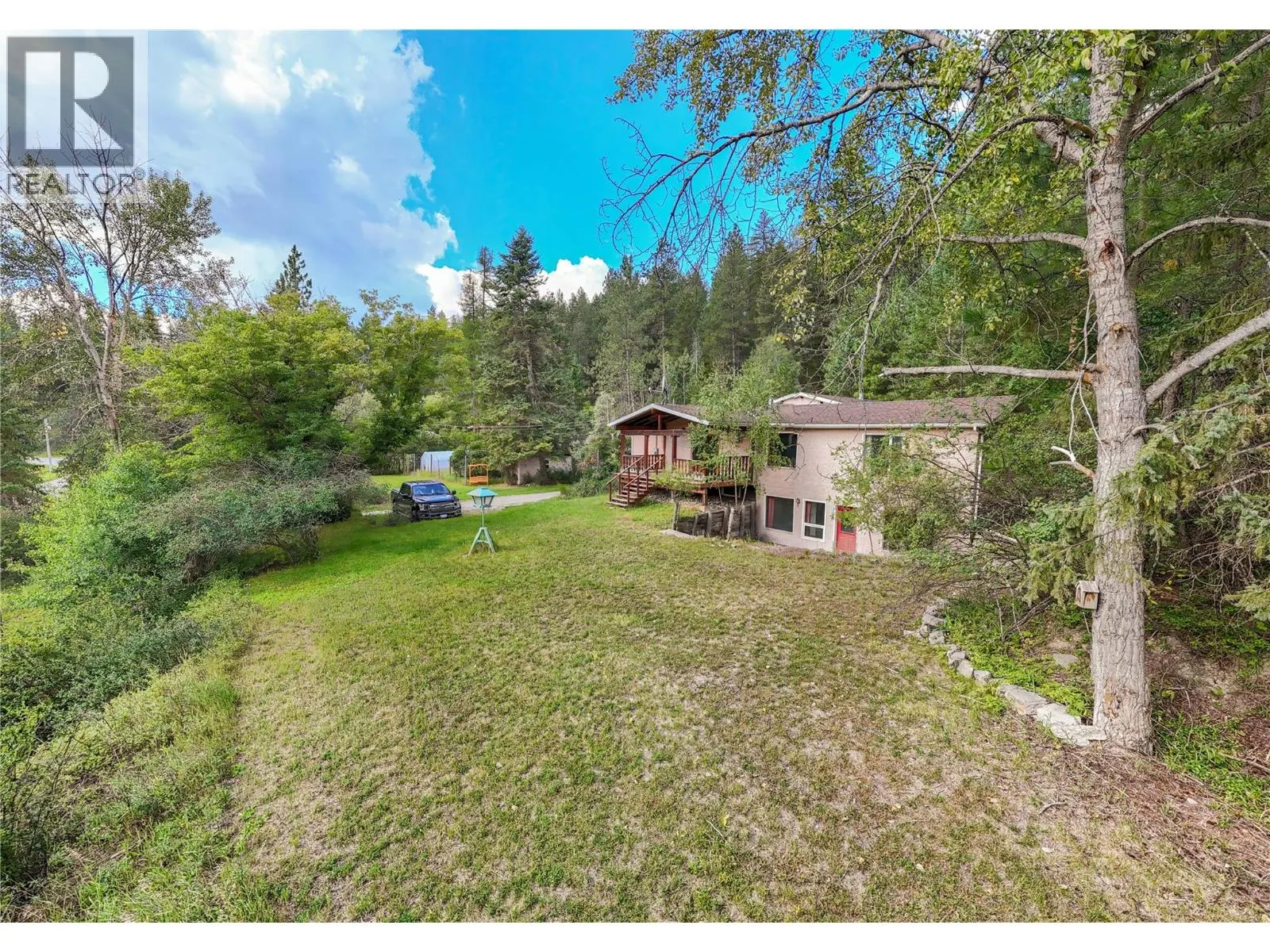 7825 Jaffray Baynes Lake Road Road