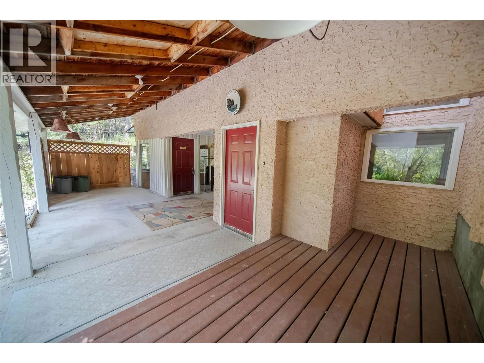 7825 Jaffray Baynes Lake Road Road