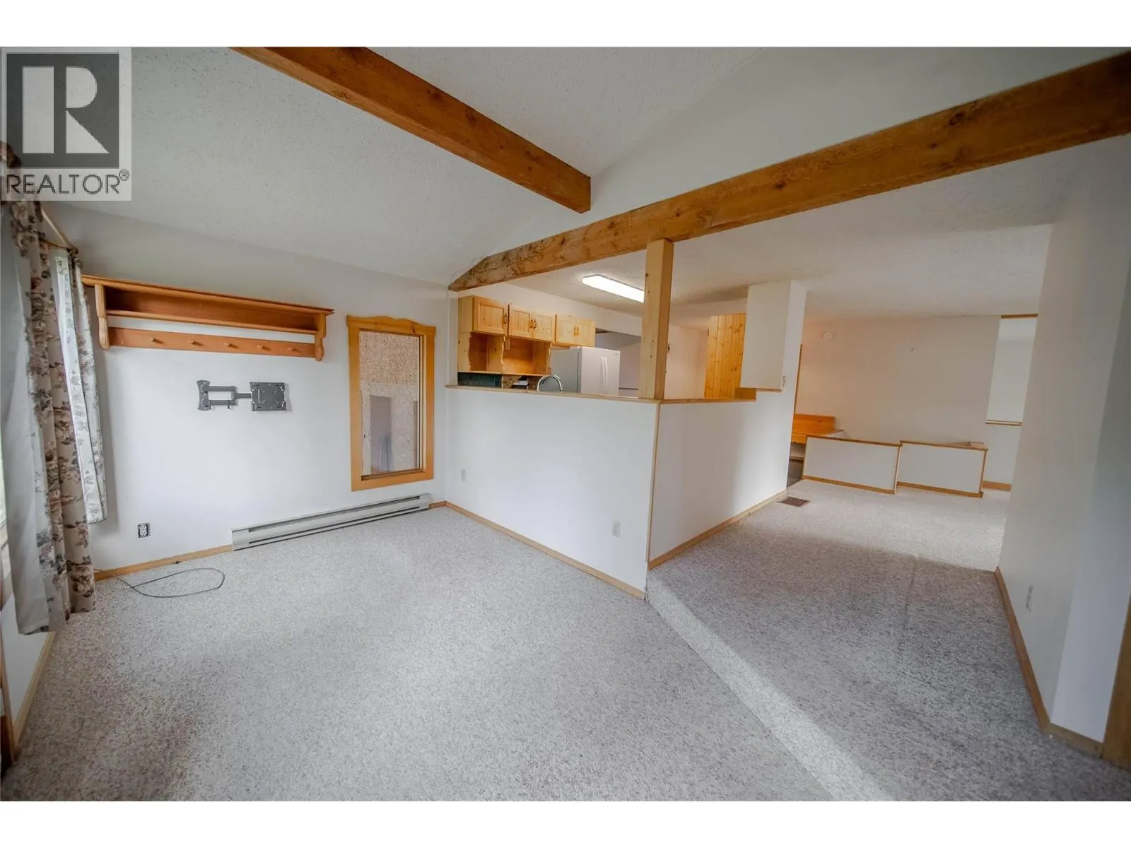 7825 Jaffray Baynes Lake Road Road