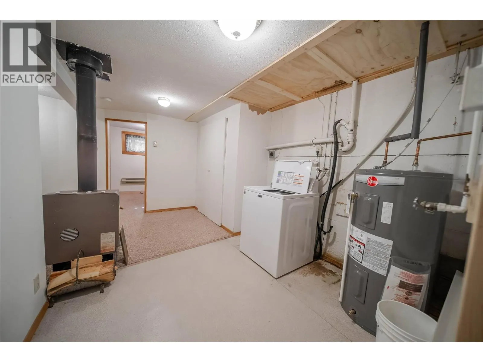 7825 Jaffray Baynes Lake Road Road