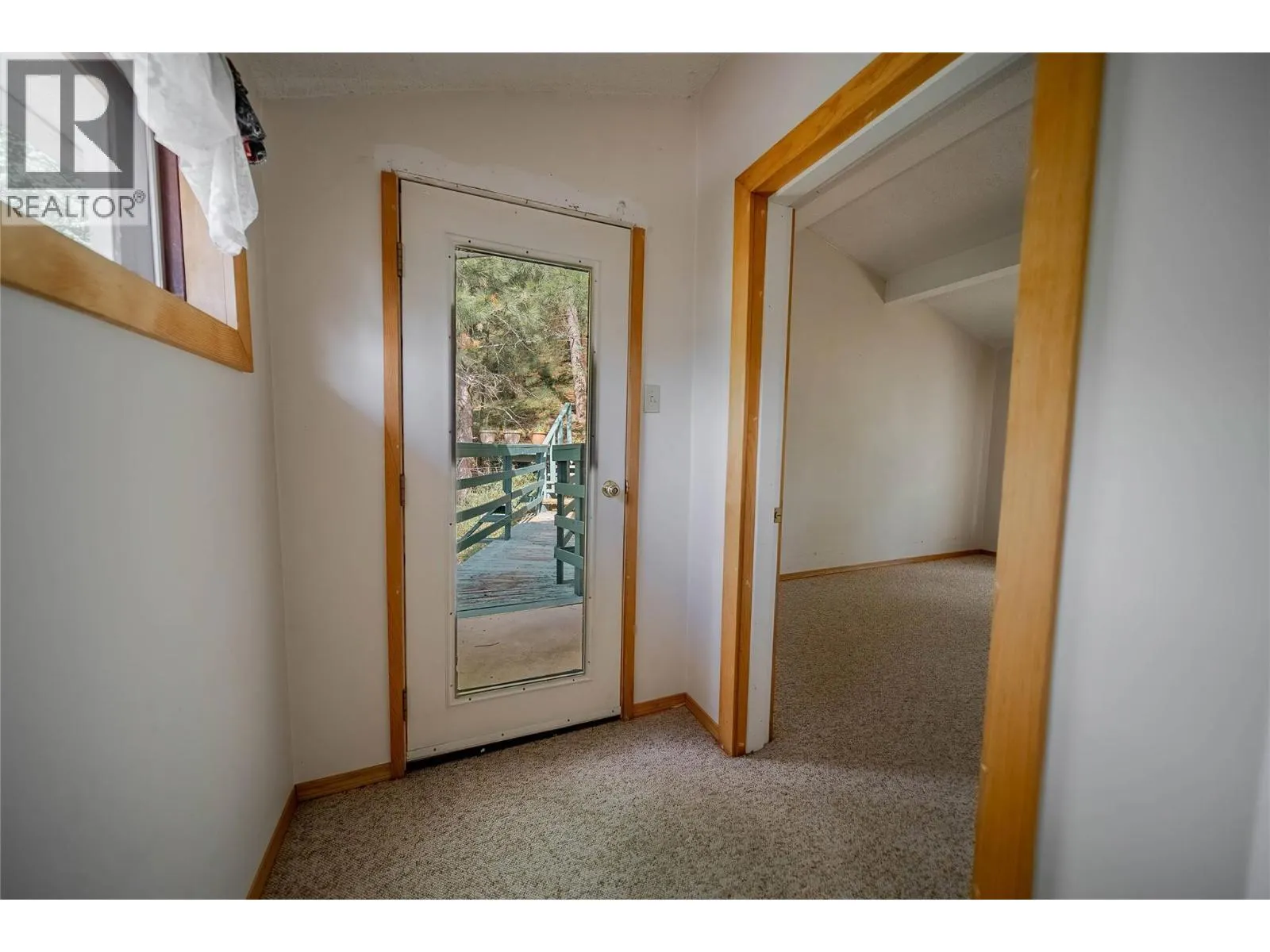 7825 Jaffray Baynes Lake Road Road