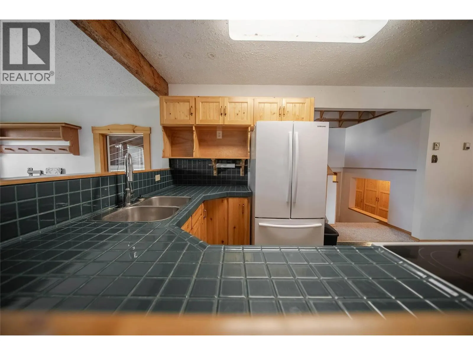 7825 Jaffray Baynes Lake Road Road