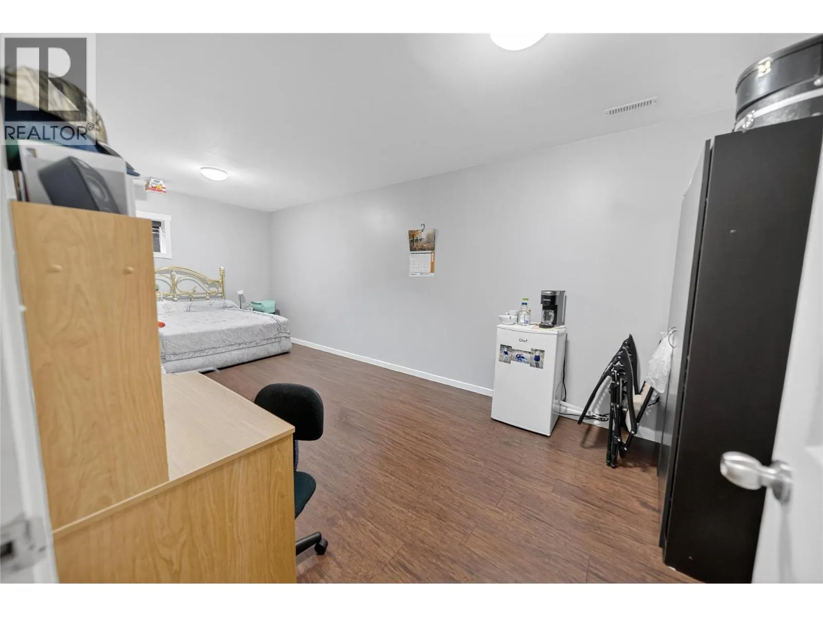 1412 20A Street South Street