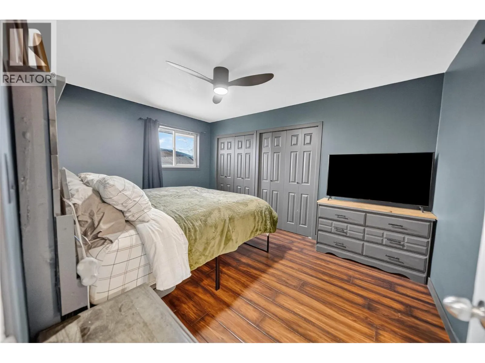 1412 20A Street South Street