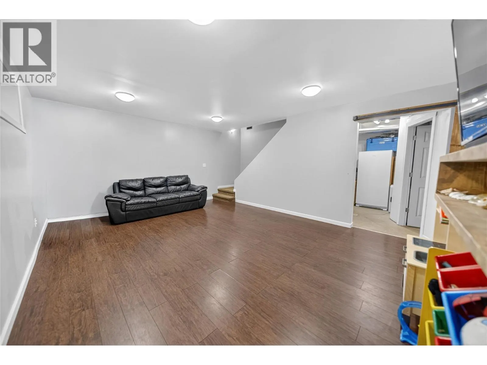 1412 20A Street South Street