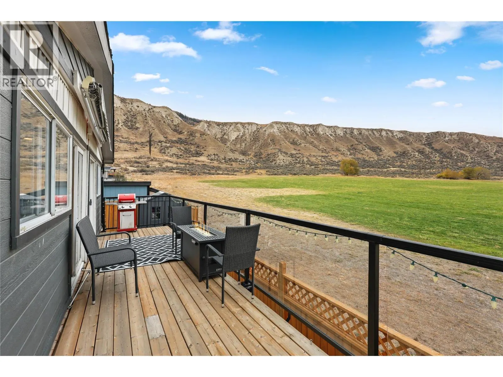 712 SHUSWAP  E Road Unit# 11