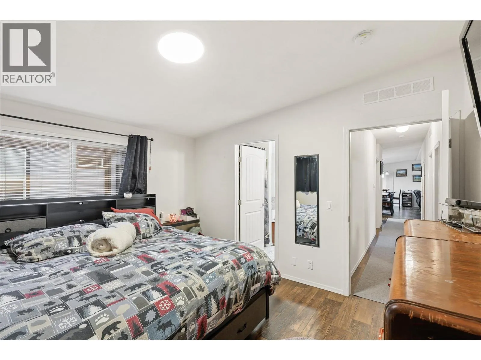 712 SHUSWAP  E Road Unit# 11