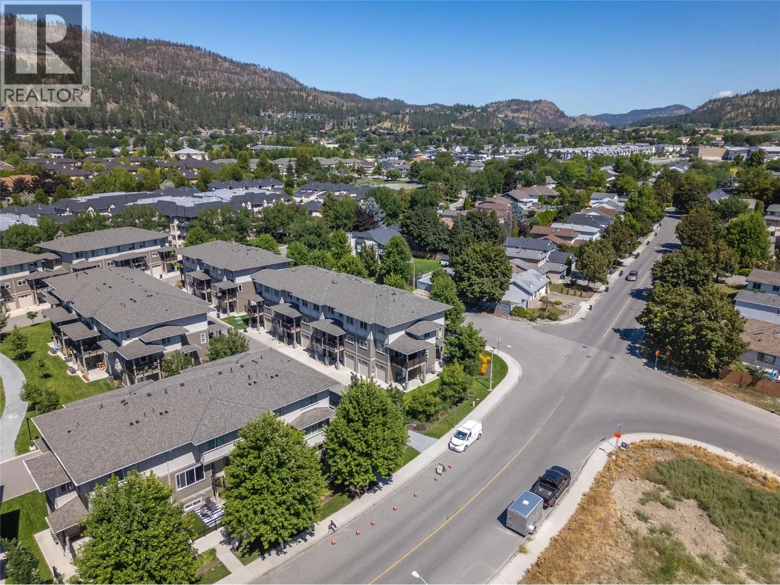 300 DRYSDALE Boulevard Unit# 17