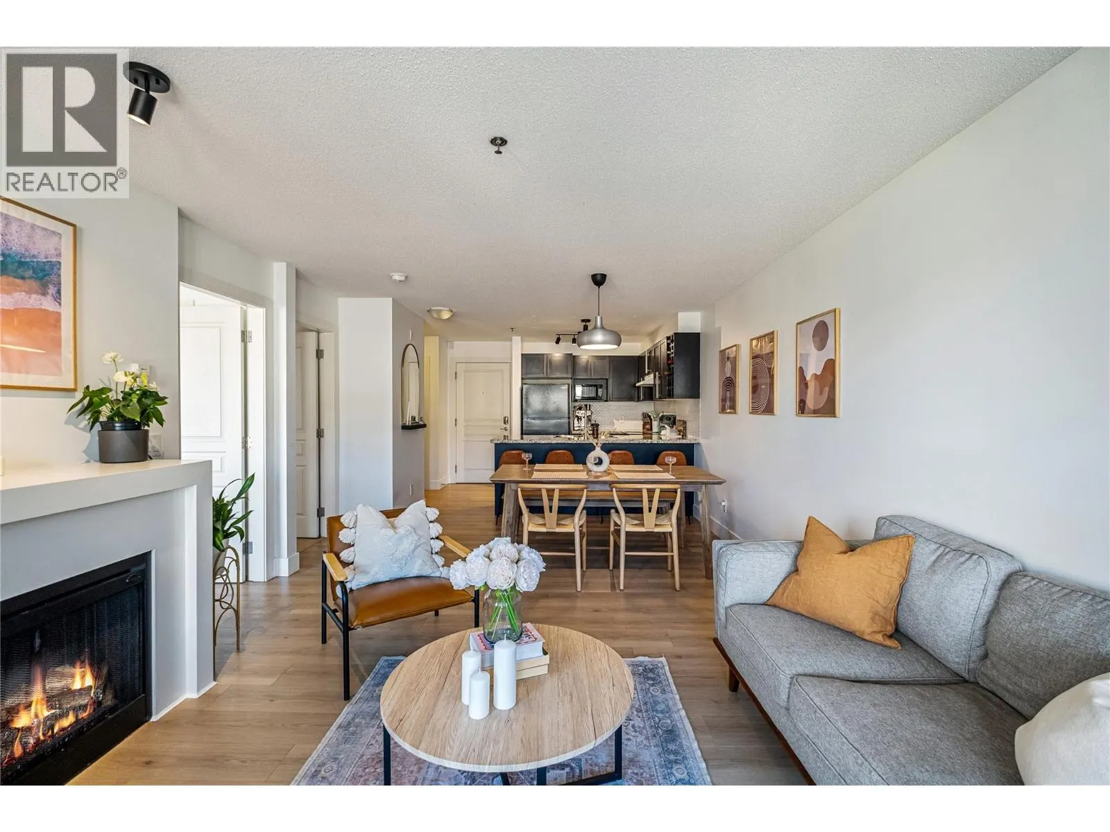 1093 Sunset Drive Unit# 307