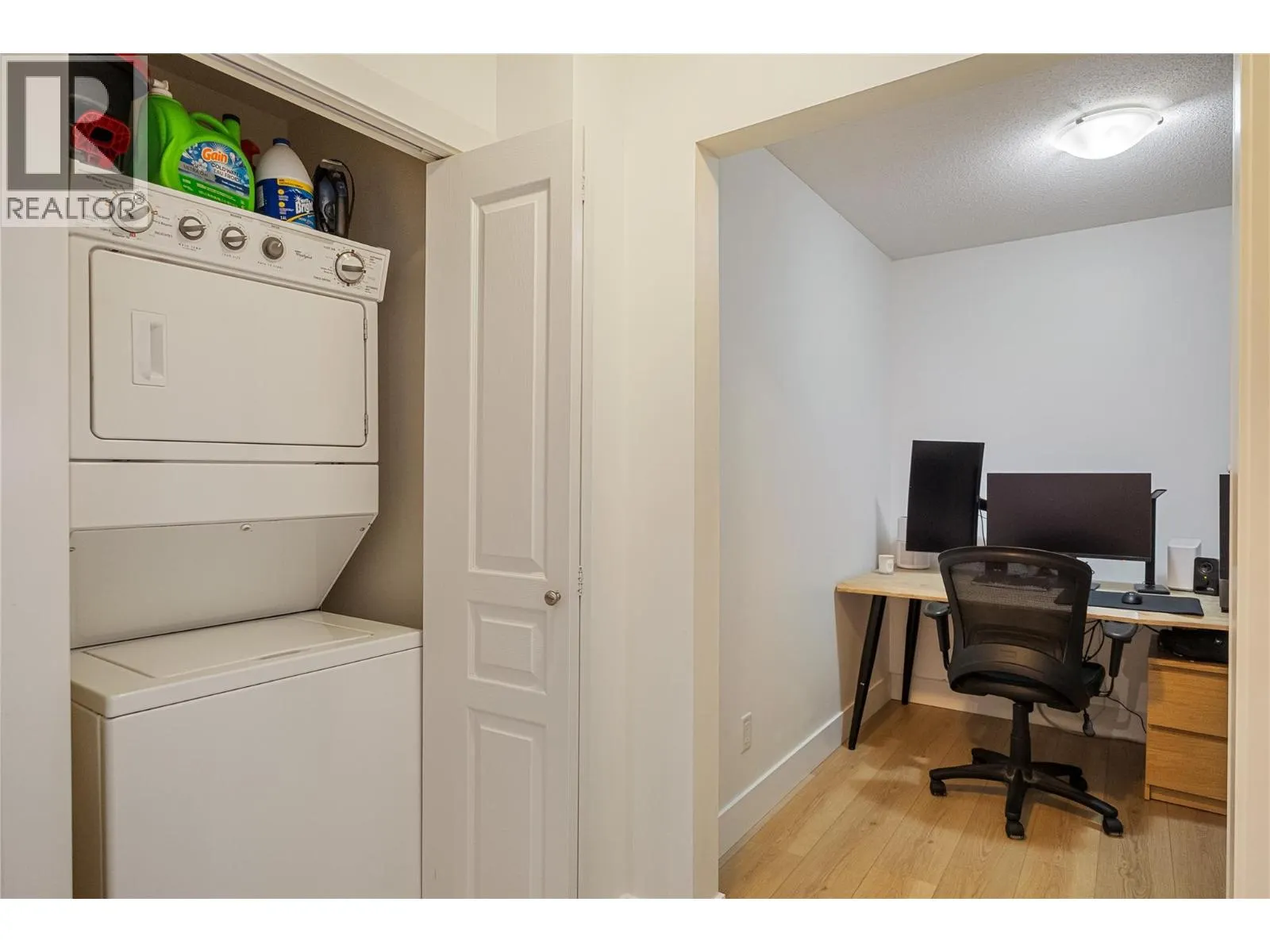 1093 Sunset Drive Unit# 307