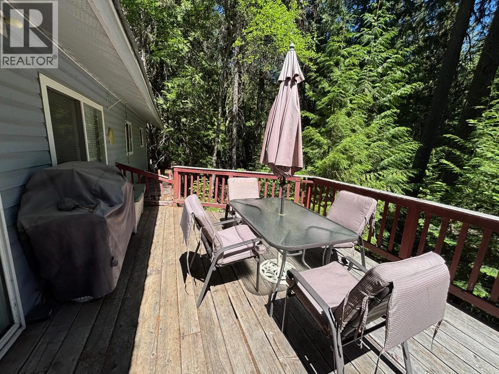 2832 Jewel Lake Road