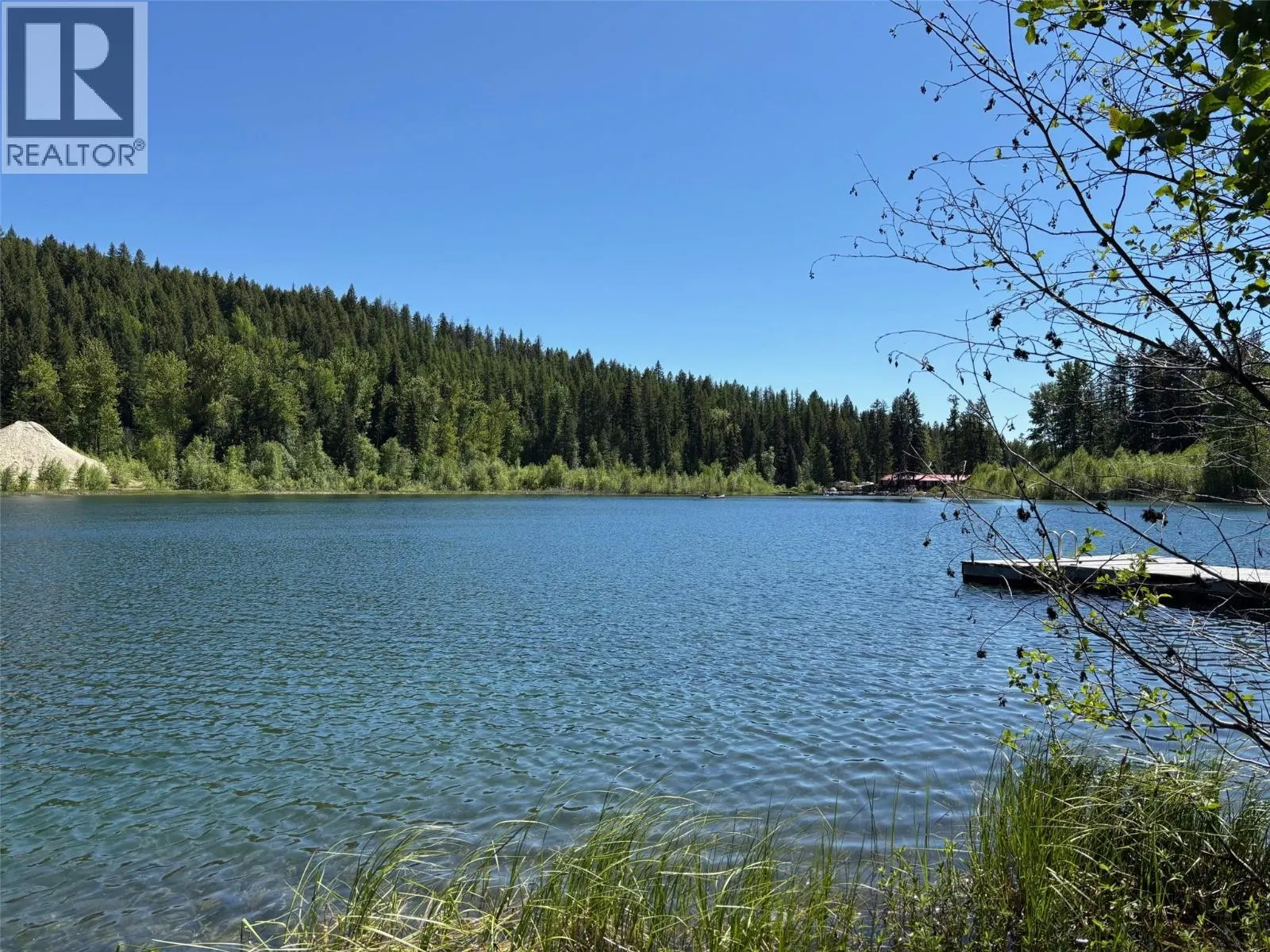 2832 Jewel Lake Road