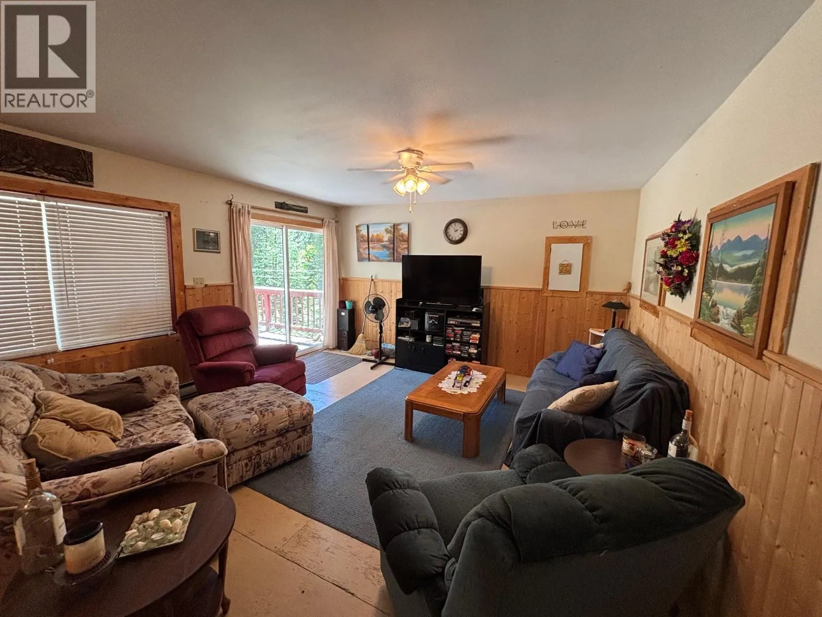 2832 Jewel Lake Road