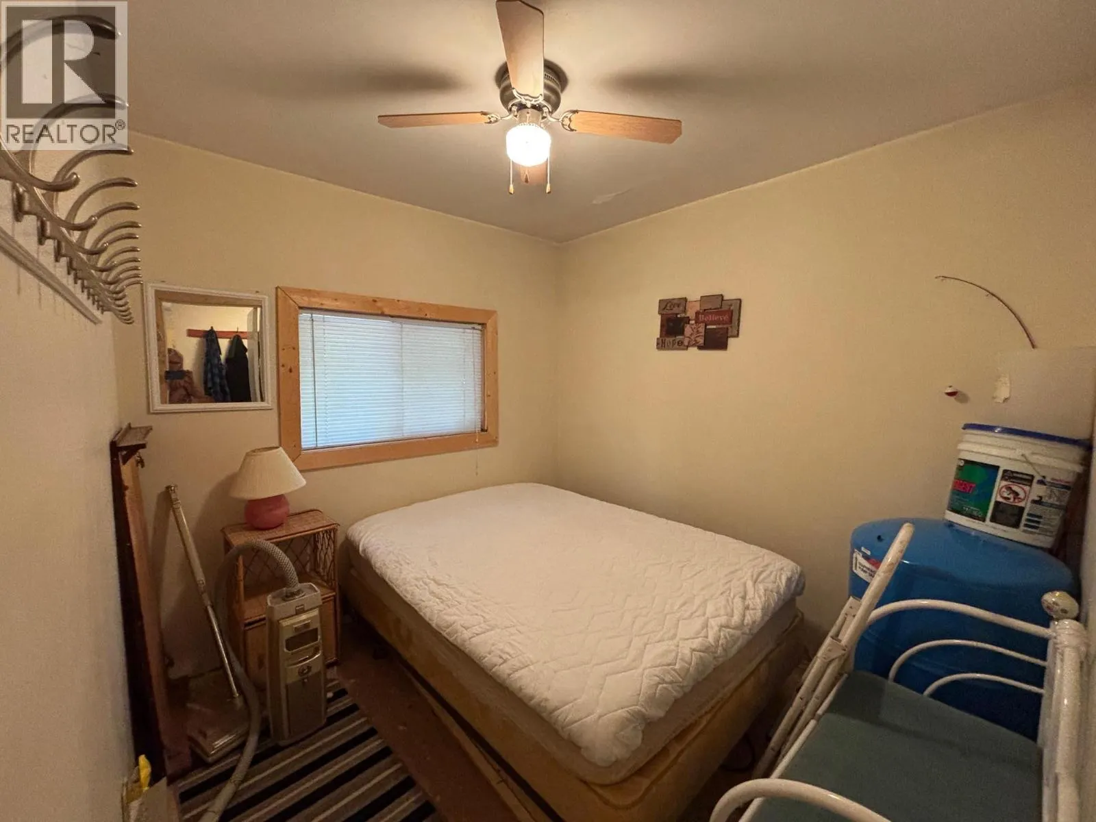 2832 Jewel Lake Road