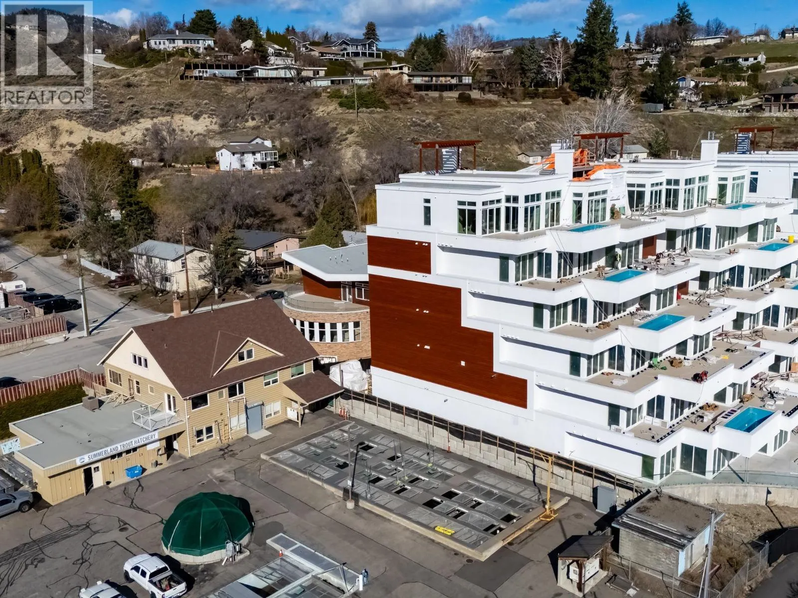 13417 Lakeshore Drive S Unit# 201